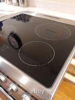 Amica freestanding electric cooker ceramic hob A Rated