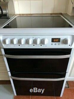 Hotpoint DSC60P 60cm Electric Cooker With Double Ovens & Ceramic Hob White