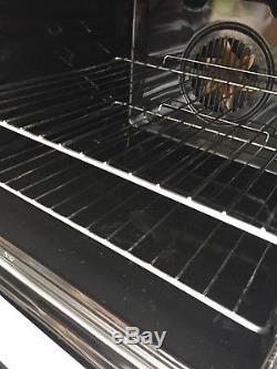 White Indesit Electric Cooker with Ceramic Hob